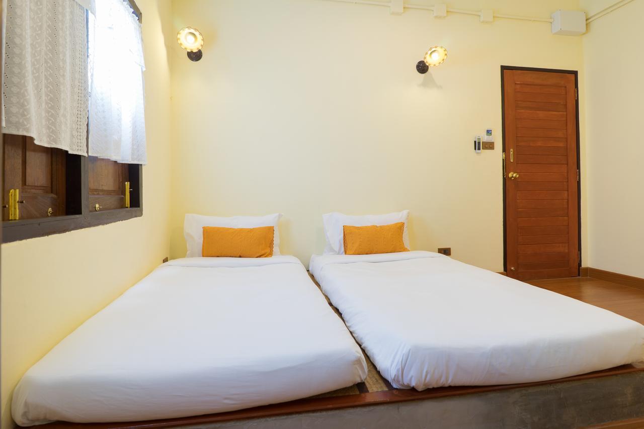 Manon Sleepeatdrink Bed & Breakfast Chiang Mai Ngoại thất bức ảnh