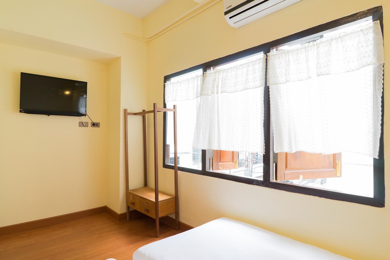 Manon Sleepeatdrink Bed & Breakfast Chiang Mai Ngoại thất bức ảnh