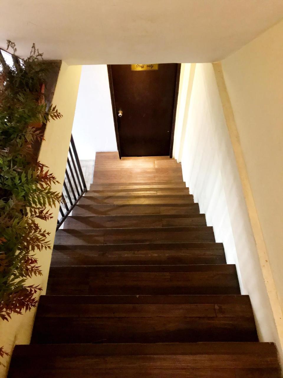 Manon Sleepeatdrink Bed & Breakfast Chiang Mai Ngoại thất bức ảnh