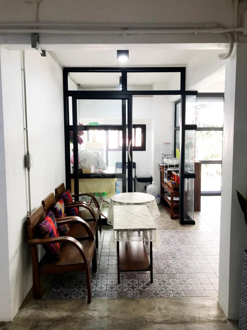 Manon Sleepeatdrink Bed & Breakfast Chiang Mai Ngoại thất bức ảnh