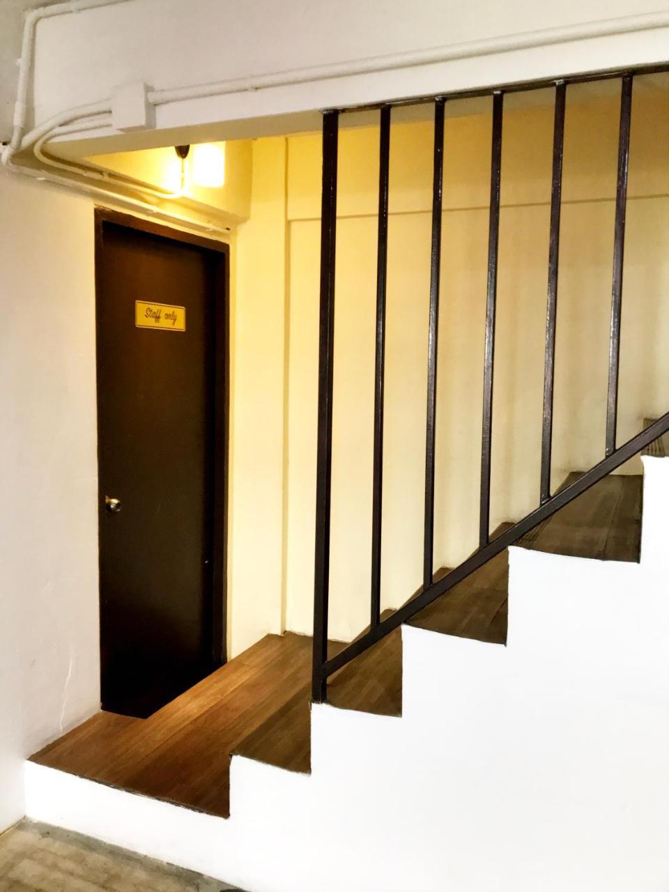 Manon Sleepeatdrink Bed & Breakfast Chiang Mai Ngoại thất bức ảnh